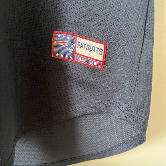 Patriots Top Hi Lo Short Sleeve Football Womens Size Small - Picture 7 of 8